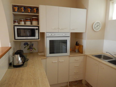 Golden Gate Resort - Lismore Accommodation 10