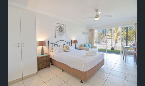 Bay Of Palms - Lismore Accommodation 6
