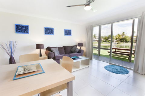 Bay Of Palms - Lismore Accommodation 43