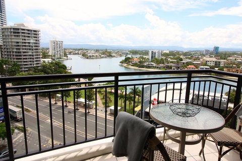 PeepSleep Chevron Towers - Lismore Accommodation 38