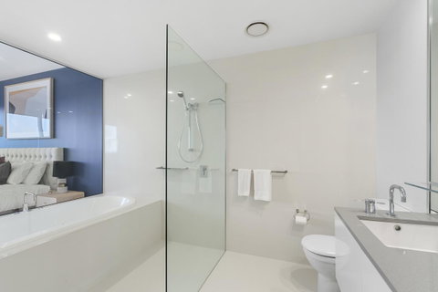Circle On Cavill - Gclr - Lismore Accommodation 34