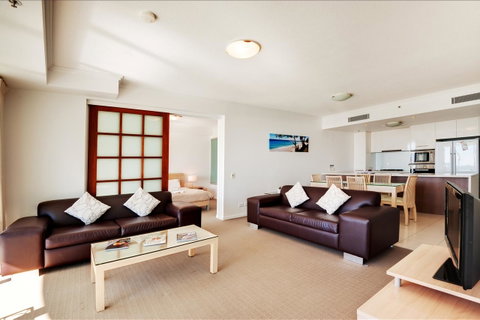 Reflection On The Sea - Lismore Accommodation 26