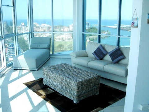 Reflection On The Sea - Lismore Accommodation 36