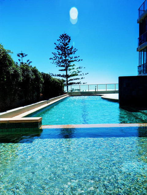 Reflection On The Sea - Lismore Accommodation 29