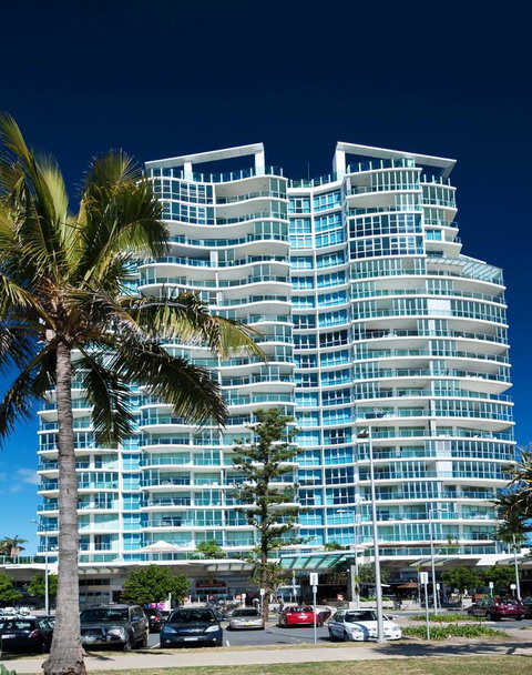 Reflection On The Sea - Lismore Accommodation 25
