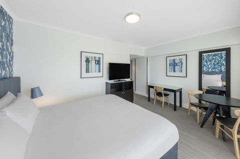 Vibe Hotel Gold Coast - Lismore Accommodation 10