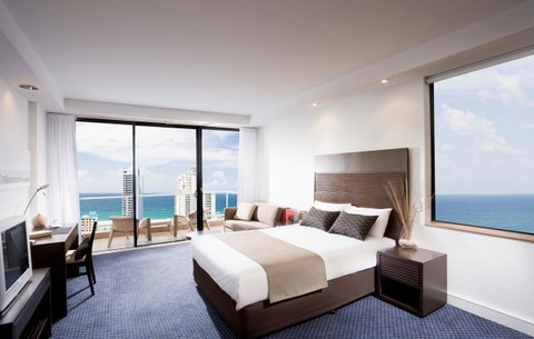 Crowne Plaza Surfers Paradise, An IHG Hotel - Lismore Accommodation 5