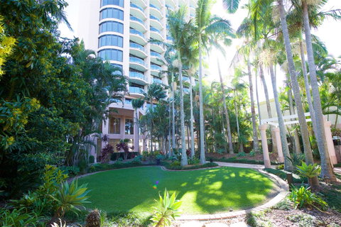 Crowne Plaza Surfers Paradise, An IHG Hotel - Lismore Accommodation 26