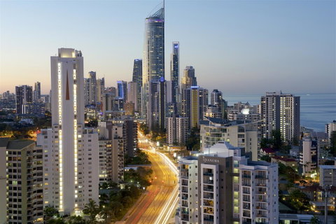 Crowne Plaza Surfers Paradise, An IHG Hotel - Lismore Accommodation 25