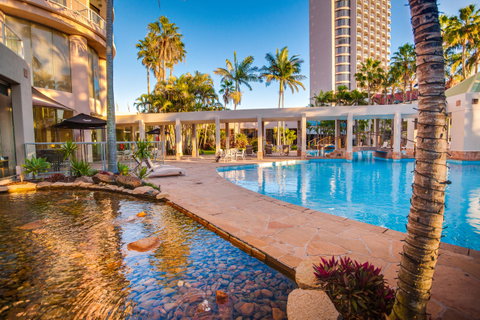 Crowne Plaza Surfers Paradise, An IHG Hotel - Lismore Accommodation 4