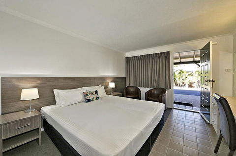 Smart Motels Bert Hinkler - Lismore Accommodation 24
