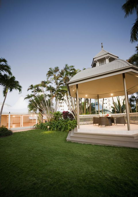 Pullman Cairns International - Lismore Accommodation 25