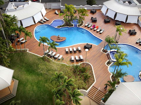 Pullman Cairns International - Lismore Accommodation 42