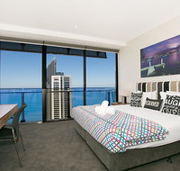 Circle  2 3 4  5 Bedroom SkyHomes  Sub Penthouses by Gold Coast Holidays - Lismore Accommodation
