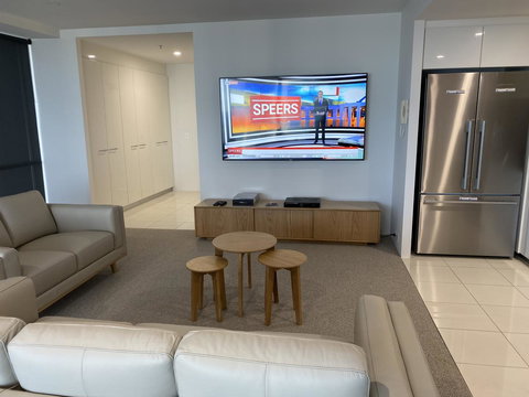 Circle On Cavill 2, 3, 4 & 5 Bedroom SkyHomes & SUB PENTHOUSES By Gold Coast Holidays - Lismore Accommodation 20