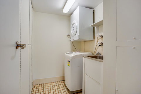 Gemini Court Holiday Apartments - Lismore Accommodation 6