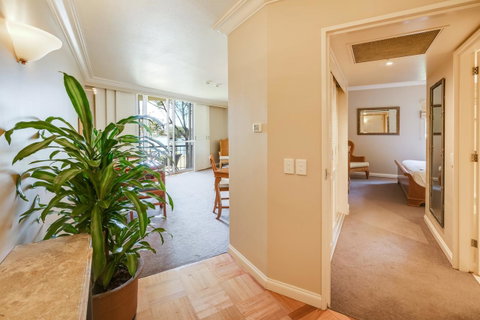 InterContinental Sanctuary Cove Resort, An IHG Hotel - Lismore Accommodation 21