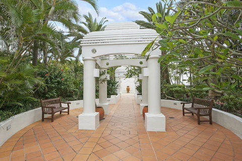 ULTIQA Burleigh Mediterranean Resort - Lismore Accommodation 18