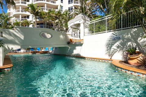 ULTIQA Burleigh Mediterranean Resort - Lismore Accommodation 12