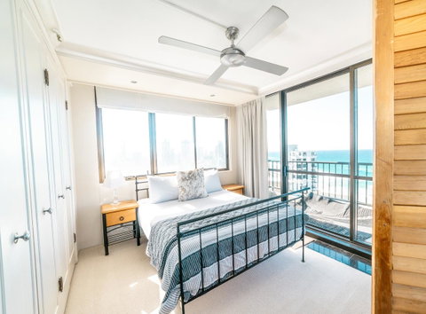 Capricorn One Beachside Holiday Apartments - Official - Lismore Accommodation 7