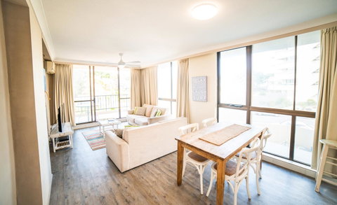 Capricorn One Beachside Holiday Apartments - Official - Lismore Accommodation 4