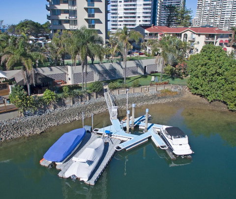 Capricorn One Beachside Holiday Apartments - Official - Lismore Accommodation 13