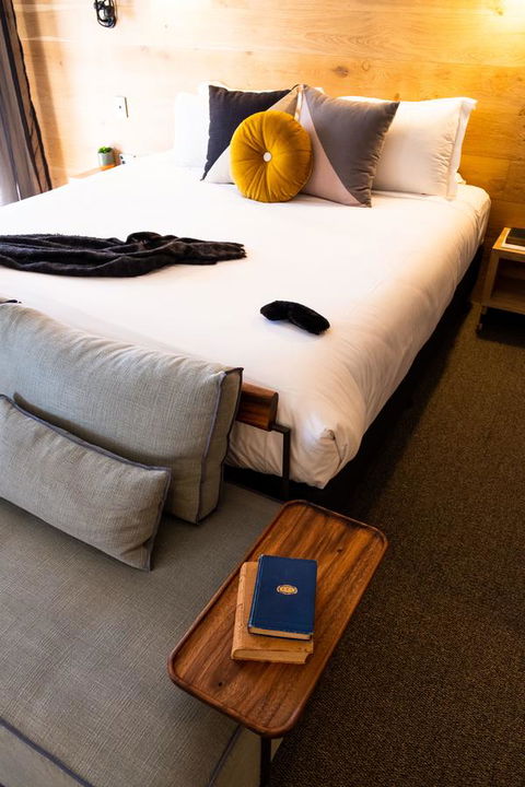 The Island Gold Coast - Lismore Accommodation 8