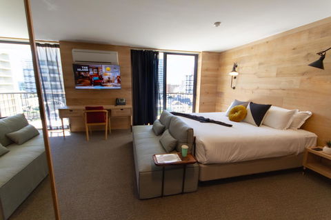 The Island Gold Coast - Lismore Accommodation 11