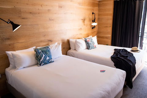 The Island Gold Coast - Lismore Accommodation 26
