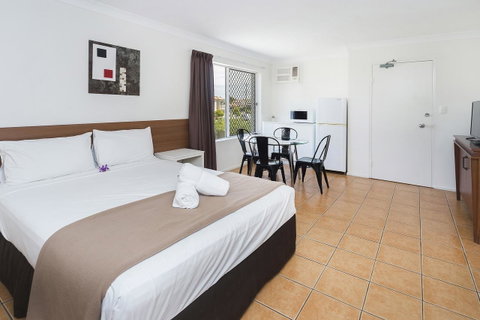 Sunshine Beach Resort - Lismore Accommodation 7