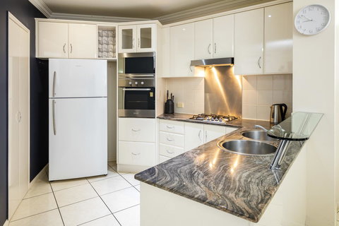 Jack And Newell Holiday Apartments - Lismore Accommodation 30