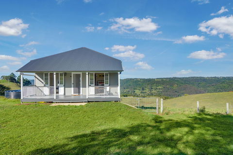 Cloud Hill - Lismore Accommodation 8