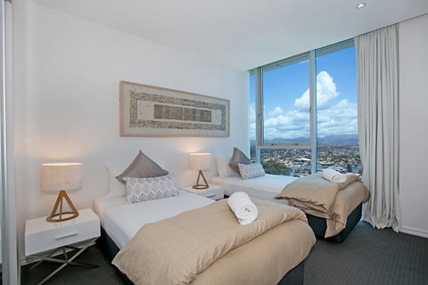 Number 1 H Residences - WiFi, Parking & More By Gold Coast Holidays - Lismore Accommodation 4