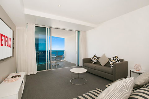 Number 1 H Residences - WiFi, Parking & More By Gold Coast Holidays - Lismore Accommodation 0
