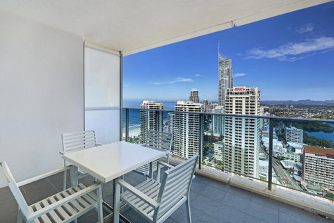 Number 1 H Residences - WiFi, Parking & More By Gold Coast Holidays - Lismore Accommodation 21