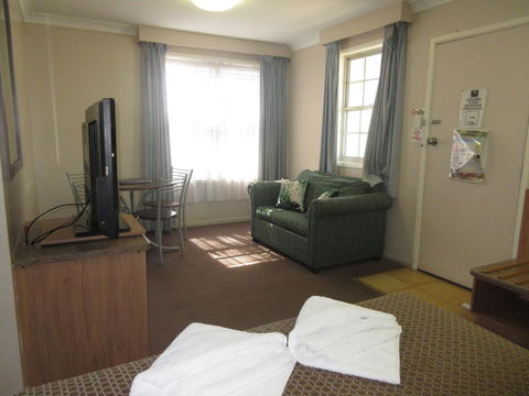 Riviera On Ruthven - Lismore Accommodation 17