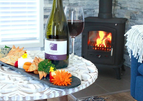Hampton Estate Wines - Lismore Accommodation 6