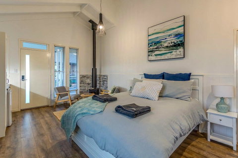 Hampton Estate Wines - Lismore Accommodation 5
