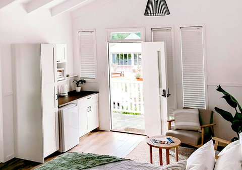 Hampton Estate Wines - Lismore Accommodation 22
