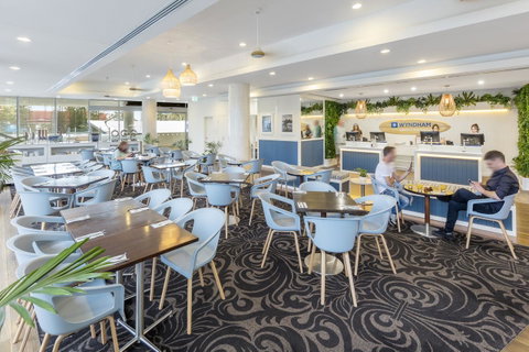 Wyndham Resort Surfers Paradise - Lismore Accommodation 4