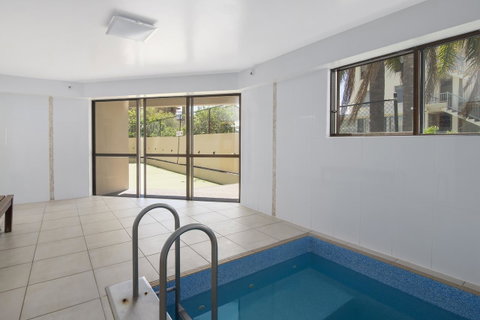 Burleigh Esplanade Apartments - Lismore Accommodation 23