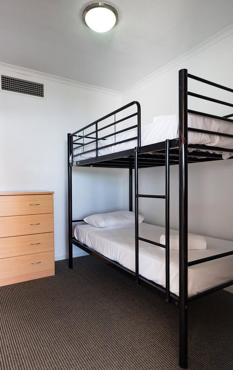 Swell Resort Burleigh Heads - Lismore Accommodation 30