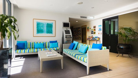 Swell Resort Burleigh Heads - Lismore Accommodation 18