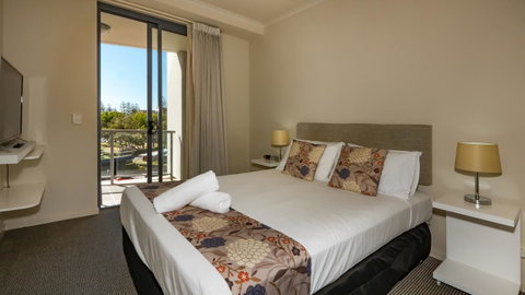 Swell Resort Burleigh Heads - Lismore Accommodation 34