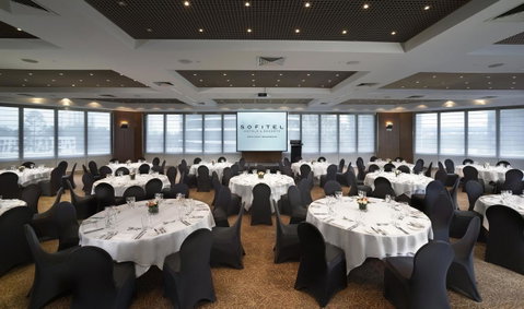 Sofitel Gold Coast Broadbeach - Lismore Accommodation 28