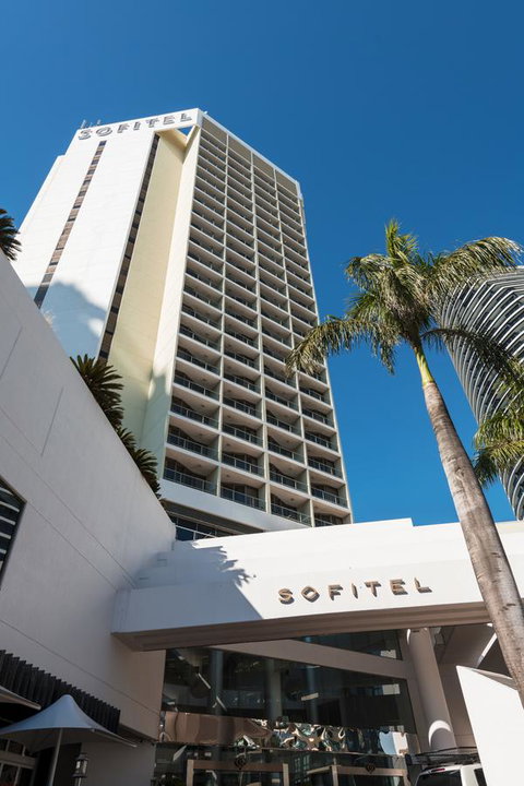 Sofitel Gold Coast Broadbeach - Lismore Accommodation 7
