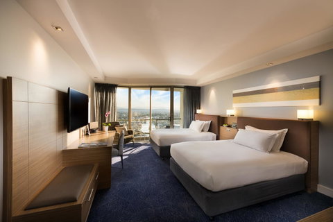 Sofitel Gold Coast Broadbeach - Lismore Accommodation 6