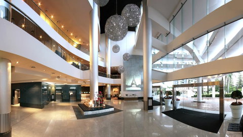 Sofitel Gold Coast Broadbeach - Lismore Accommodation 10