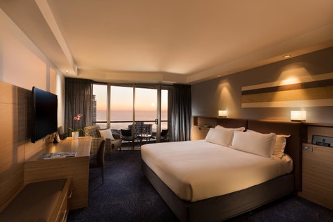 Sofitel Gold Coast Broadbeach - Lismore Accommodation 18