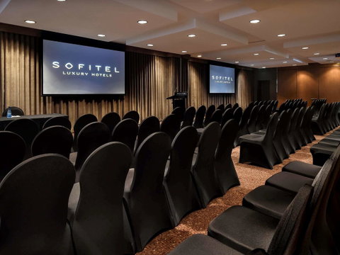 Sofitel Gold Coast Broadbeach - Lismore Accommodation 38